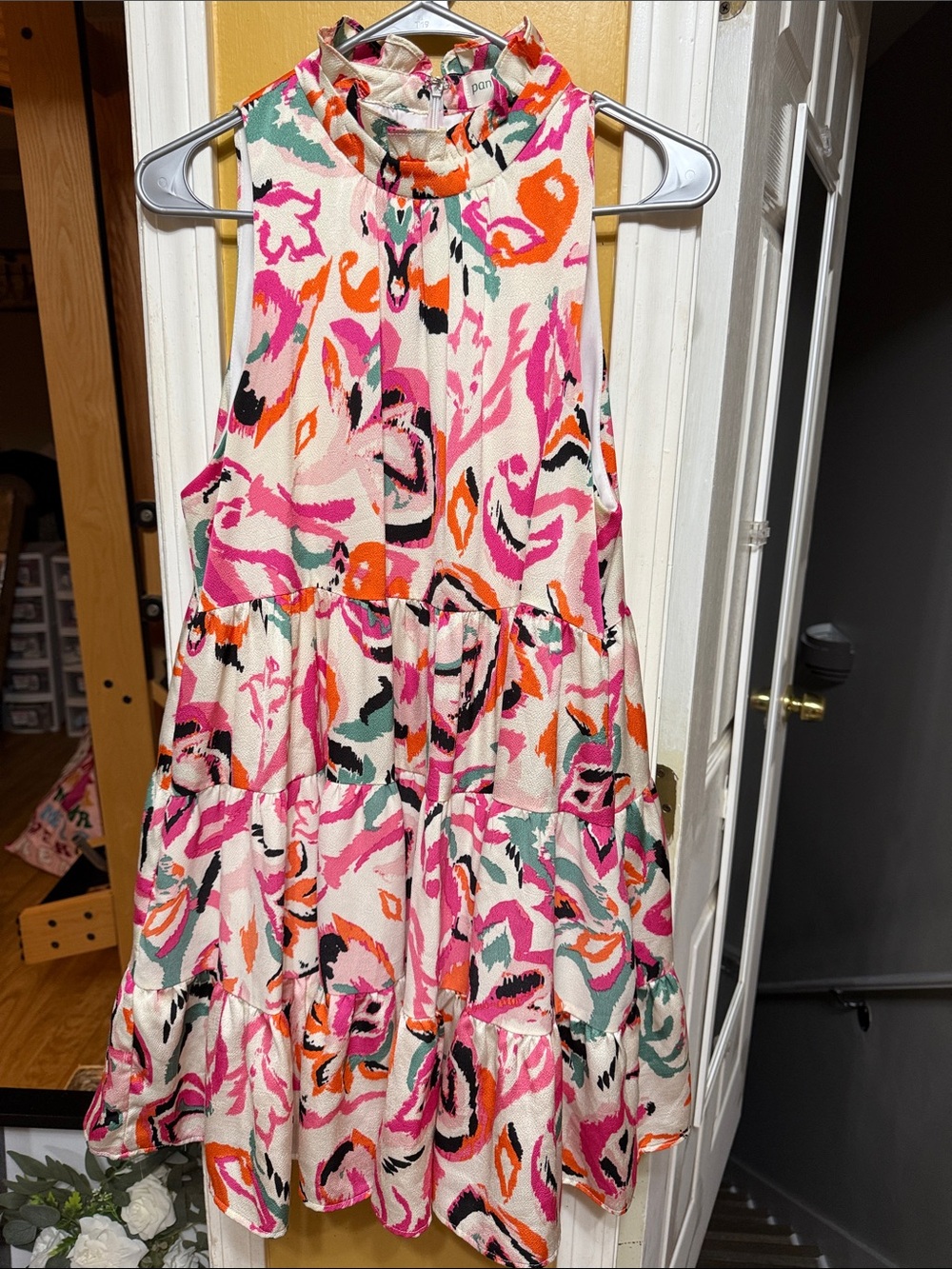 Pants Store Tiered Sleeveless Dress L Pink Orange Abstract Print Mock Neck